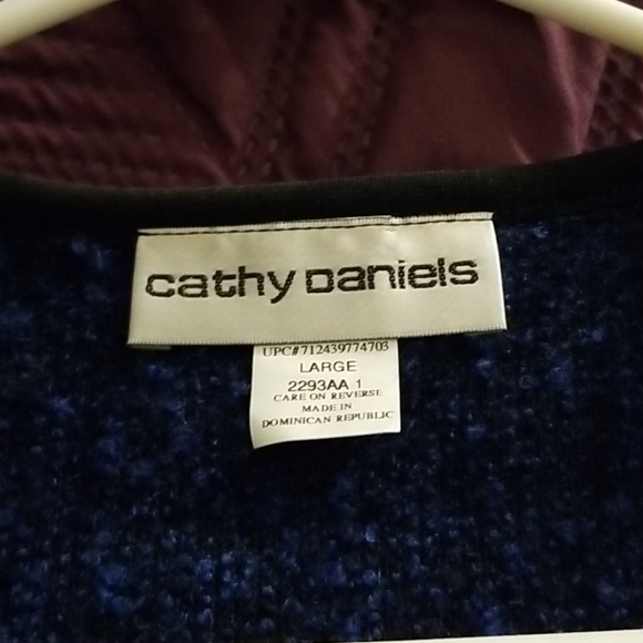 Blue/Silver zip up jacket - Picture 2 of 4